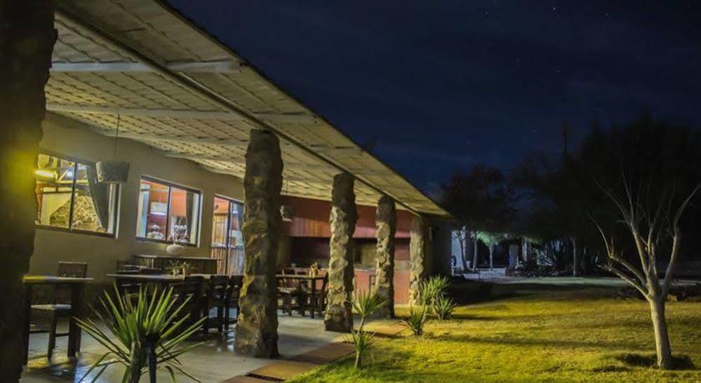Etotongwe Lodge Outjo Kültér fotó