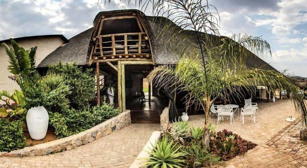 Etotongwe Lodge Outjo Kültér fotó
